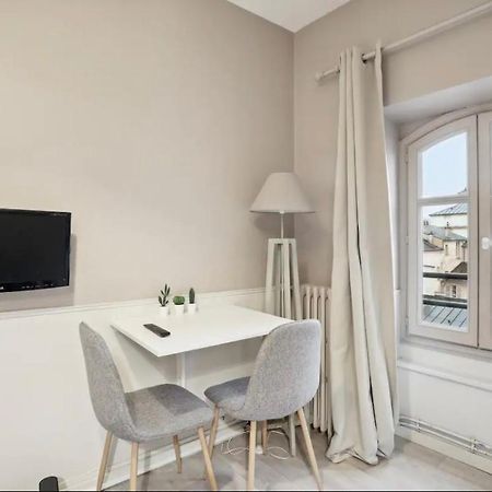 Jeu De Paume Apartment Versailles Exterior foto